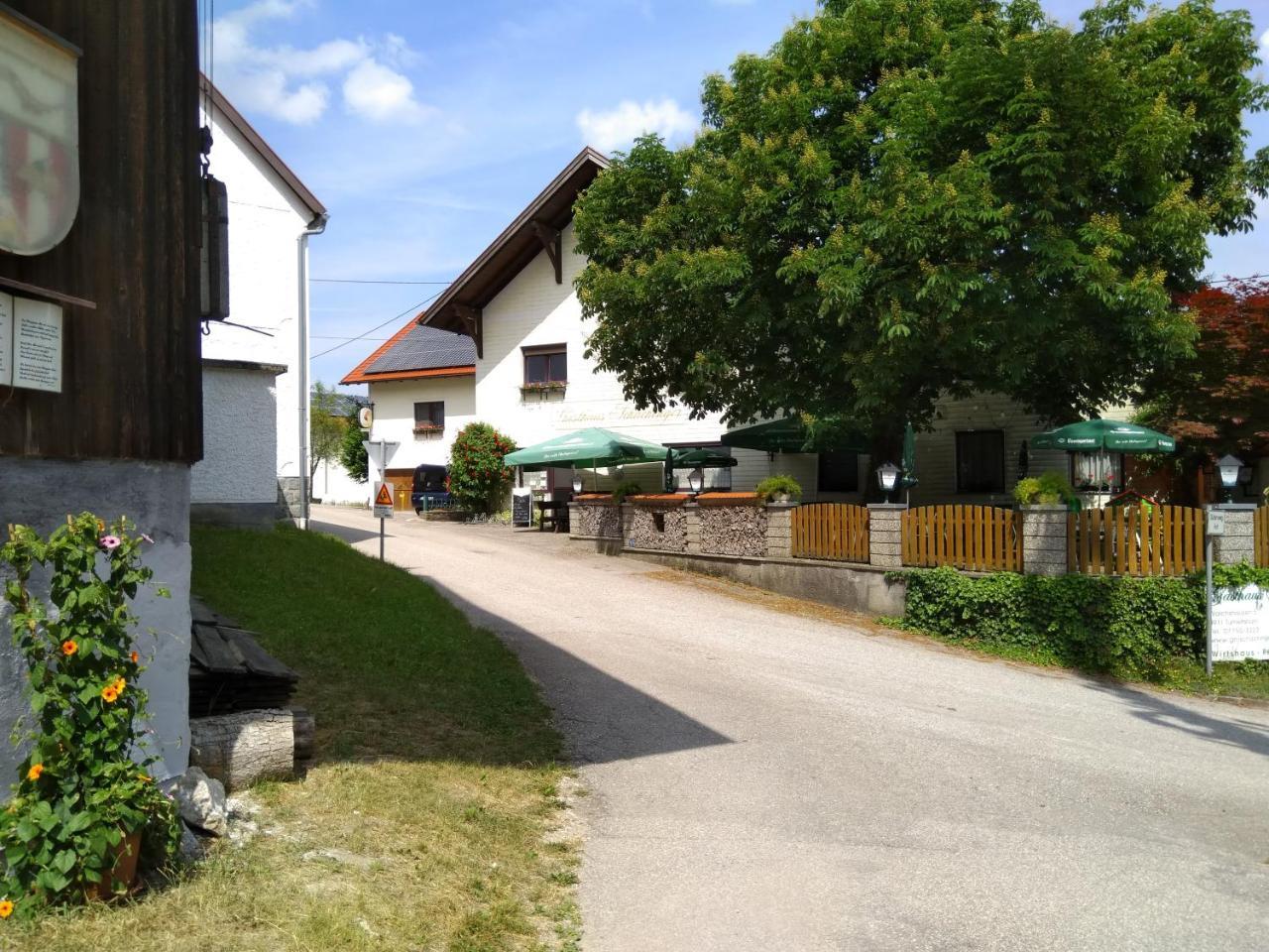 Gasthaus Schachinger Tumeltsham Exterior photo
