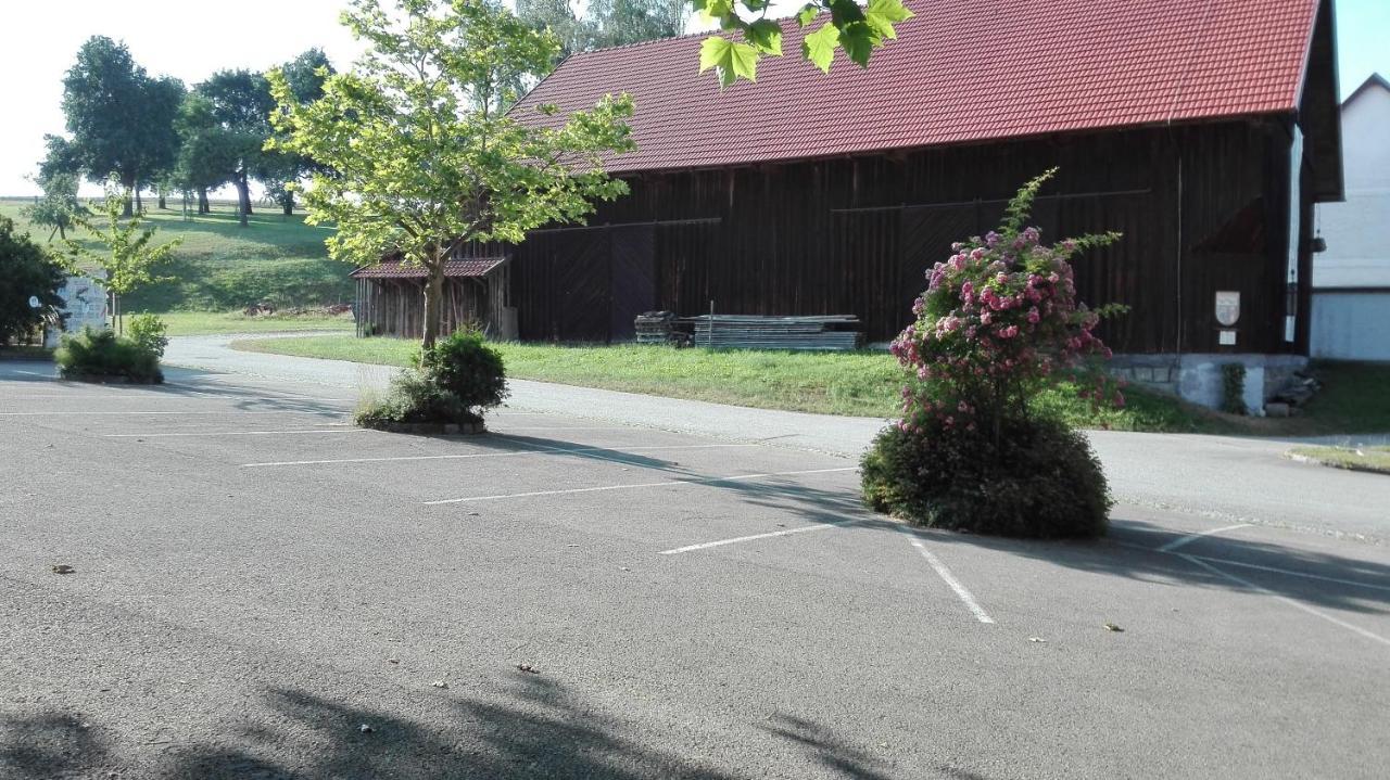 Gasthaus Schachinger Tumeltsham Exterior photo
