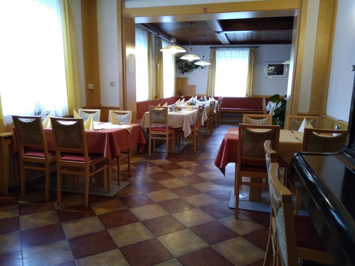 Gasthaus Schachinger Tumeltsham Exterior photo