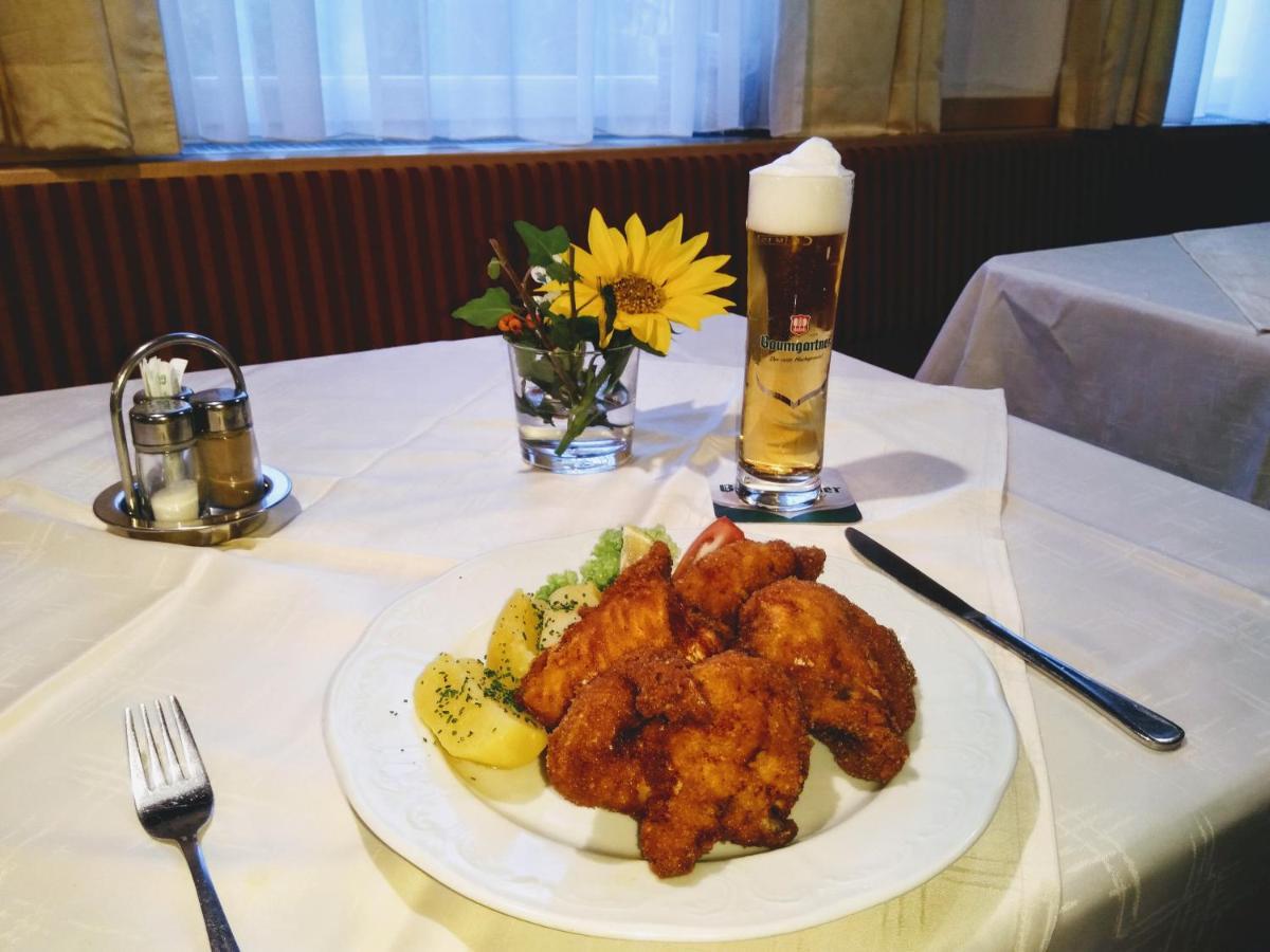 Gasthaus Schachinger Tumeltsham Exterior photo